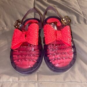 Brand New Never Worn Mini Melissa Clear With Hot Pink Bow Jellys Size 9